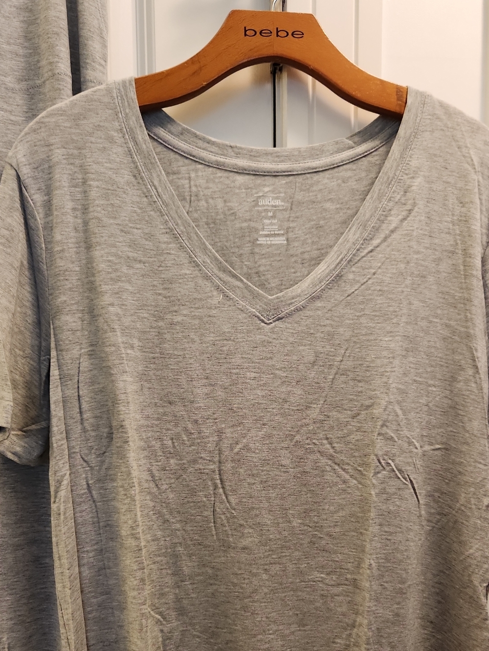 NWOT Auden Light Gray V-Neck Pajama Top & Lounge Pants Set - Picture 3 of 5